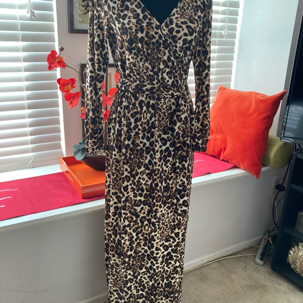 Animal Print Criss Cross at Chest w/ Belt